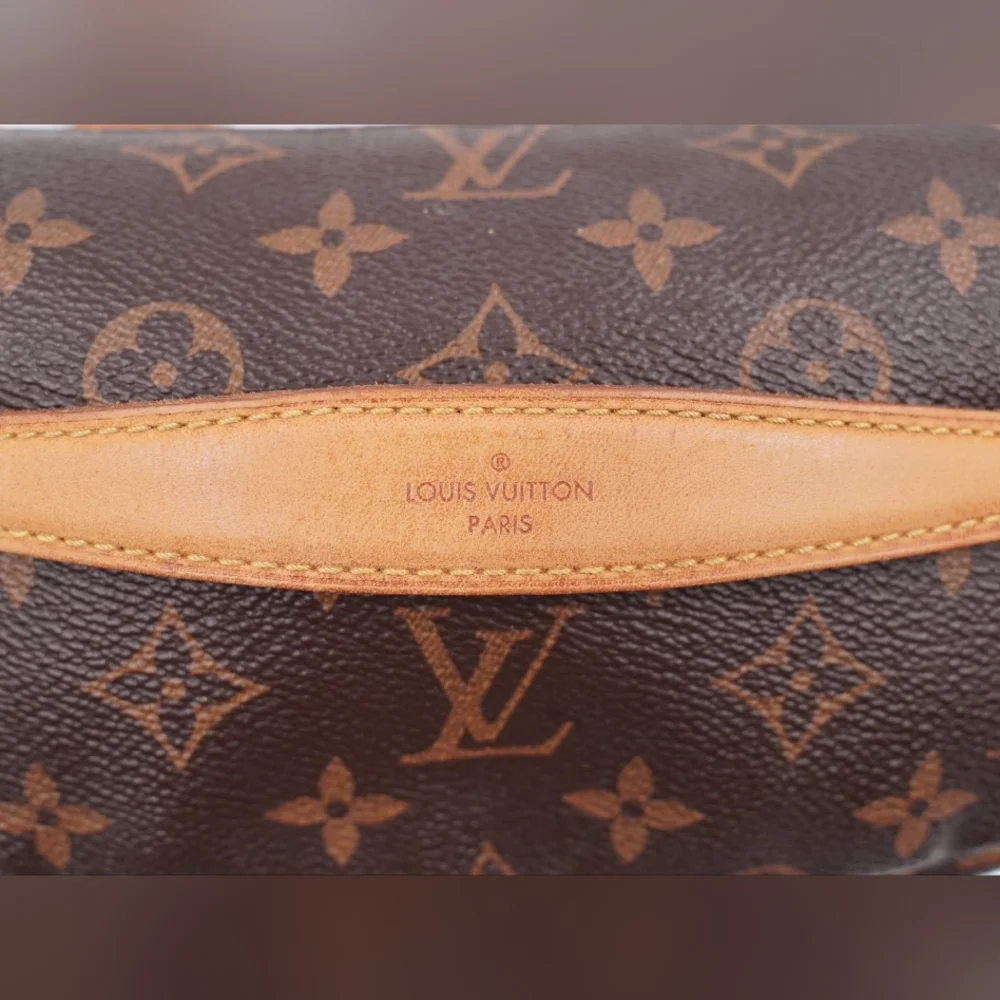 ❌️❌️SOLD❌️❌️CA60 💚 Louis Vuitton Monogram Canvas Bum Bag - Picture 4 of 14